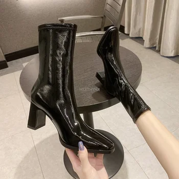 Дамски Къси ботуши с квадратни пръсти, Нови Модни Обикновена обувки от Изкуствена Кожа на Дебелите ток, 2022 г., Модерни Нови Висококачествени Дамски Обувки