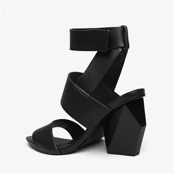 Черни Дамски Сандали; модел обувки на висок ток 8 см; Дамски Летни Сандали-гладиатори с високо Берцем; дамски Обувки-лодка на Нетрадиционни обувки; обувки на 